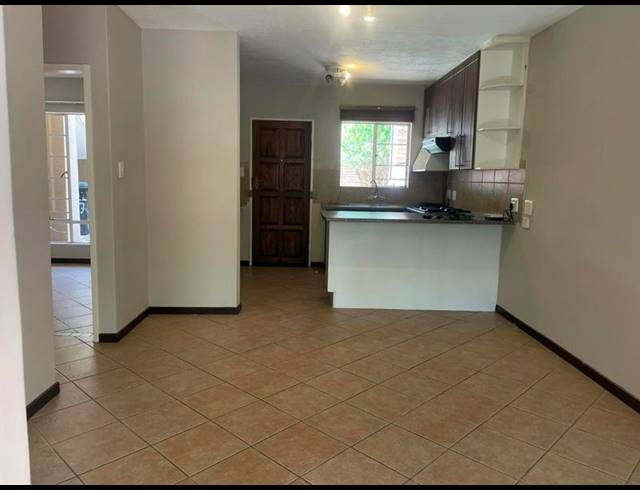 2 BEDROOM PROPERTY TO RENT IN MOOIKLOOF RIDGE ESTATE